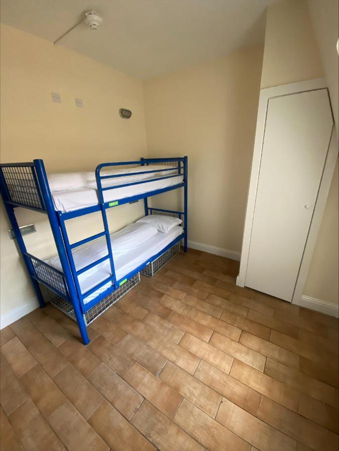 Twin Room Shower,1580465459:JPEG
